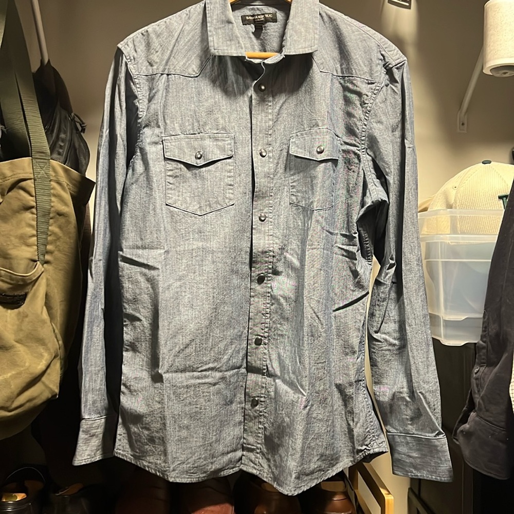 Banana Republic Men’s Chambray Size Medium Slim Fit